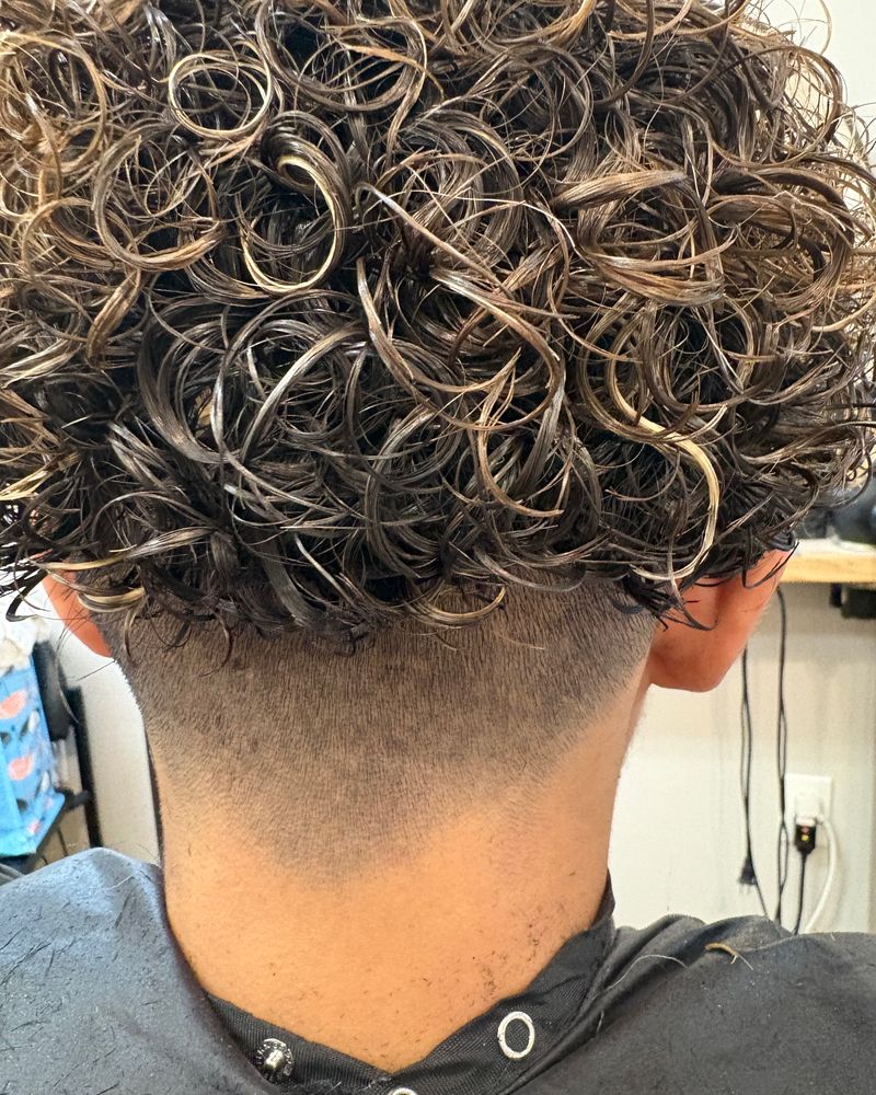 Tight textured waves with a tapered neckline